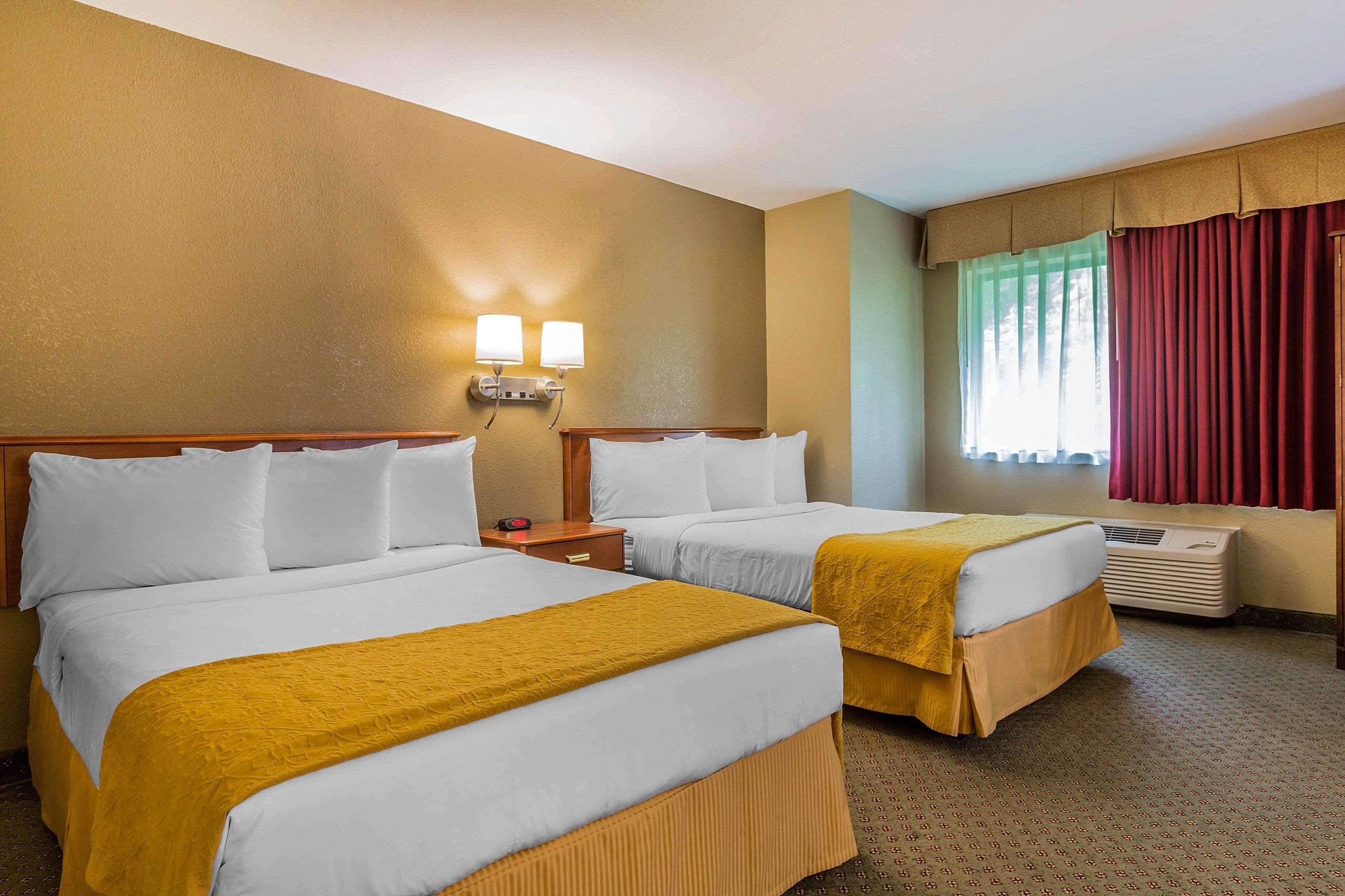 Quality Inn Hyde Park - Poughkeepsie North Bagian luar foto