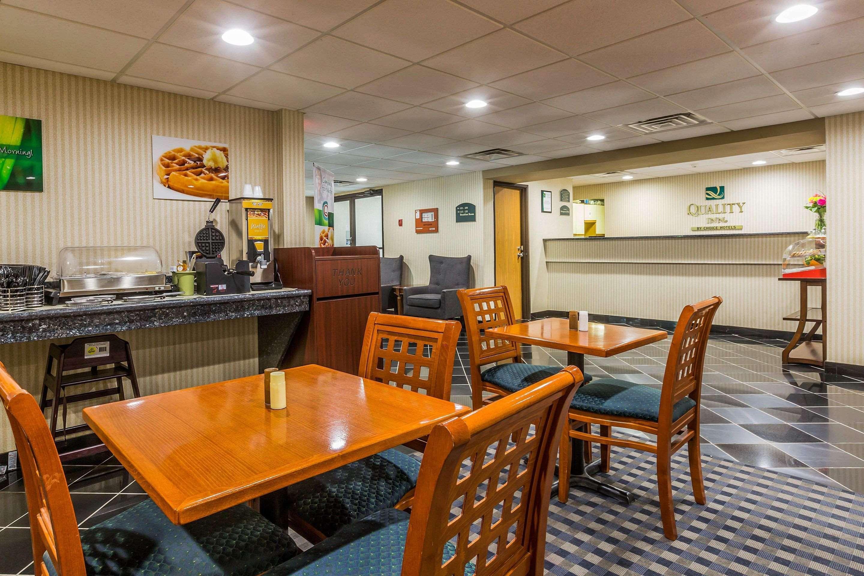 Quality Inn Hyde Park - Poughkeepsie North Bagian luar foto