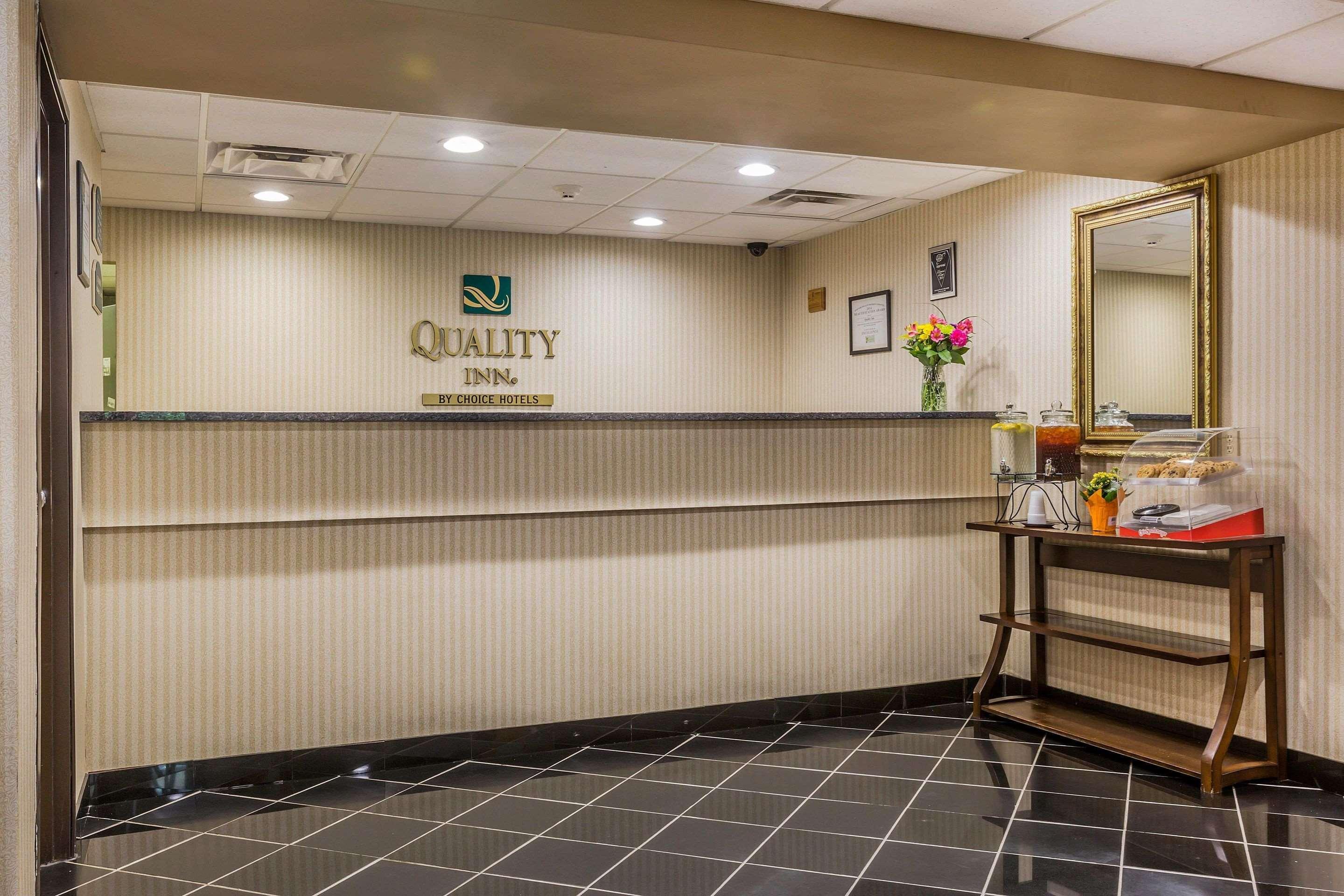 Quality Inn Hyde Park - Poughkeepsie North Bagian luar foto